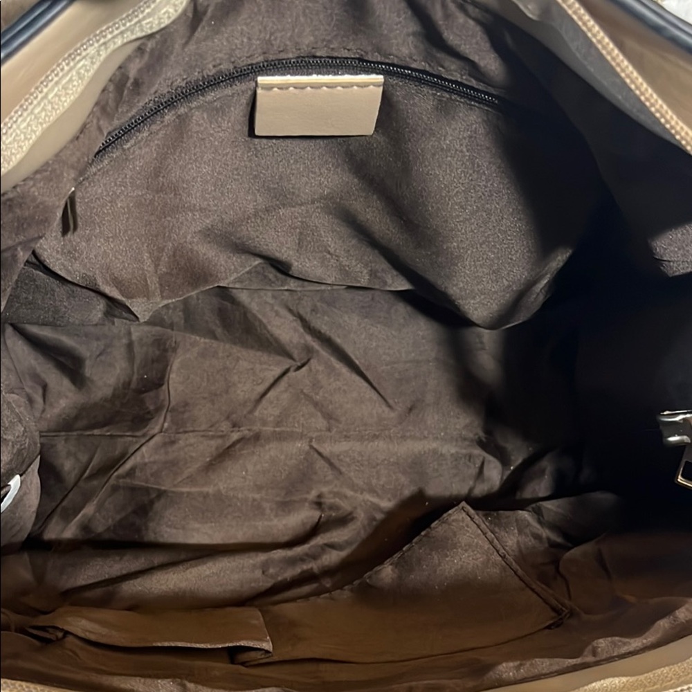 Elegant Tan Bow Accent Women's Bag - Picture 6 of 7